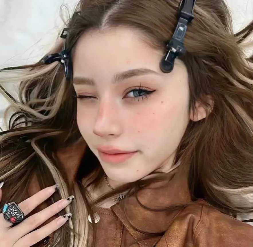 与我为邻